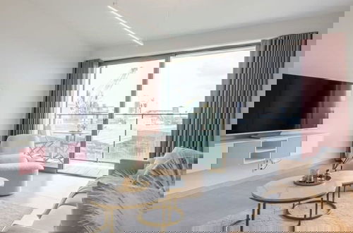 Foto 4 - Apartment With Lateral sea View and Harbor View