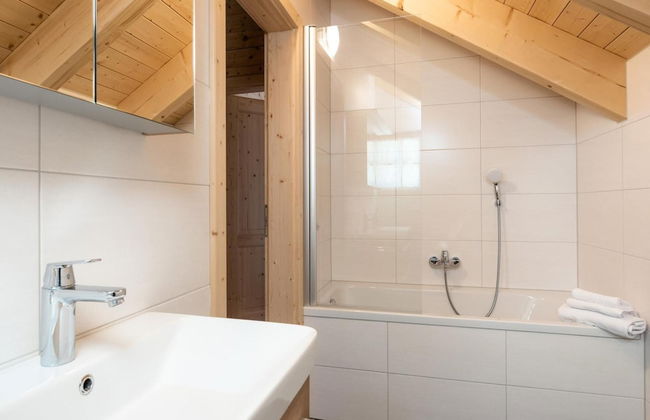 Koralpe Holiday Home With its own Wellness Area - Foto 9
