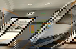 Foto 3 - Nice Apartment With Balcony or Terrace