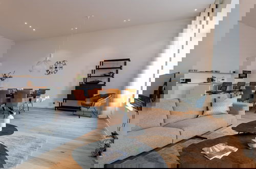 Foto 2 - Serene Dikefront Apartment With en Suite Bedrooms and Stunning Views