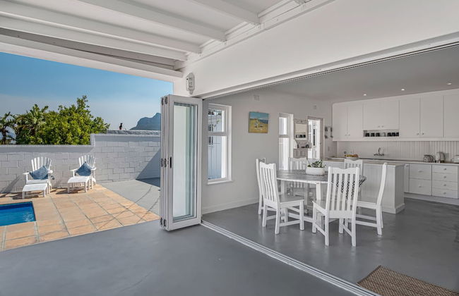 Unwind in Coastal Charm at Villa Santorini - Foto 8