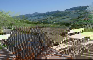 Foto 1 - Lovely Holiday Home in Monte Colombo on Farm
