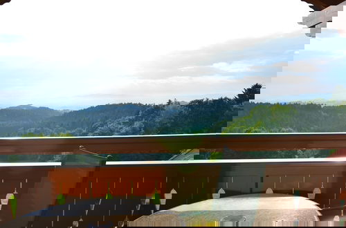 Photo 22 - Holiday Home With Panoramic View and Every Convenience - spa