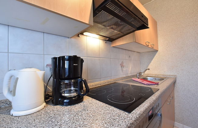 Modern Bungalow in Warnkenhagen Near Wellness - Foto 12