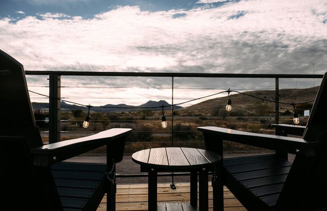 New Cowgirl Shipping Container Home - Foto 5