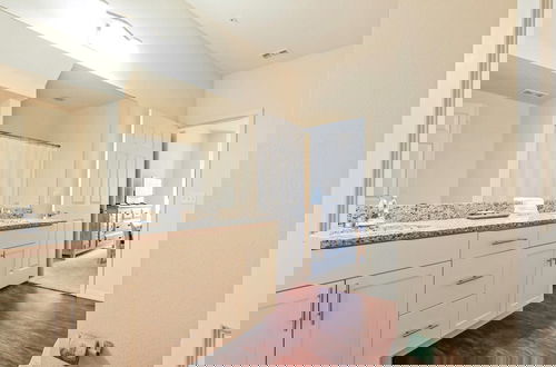 Foto 30 - Family Spacious 3BR Townhouse With Pool Access