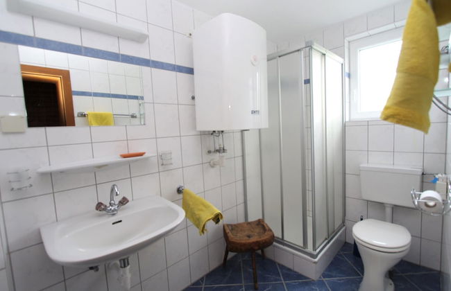 Characterful old Farmhouse With 4 Apartments in Fresach / Carinthia With Garden - Foto 58