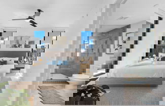 Photo 3 - Bayfront 3BR in Downtown Miami