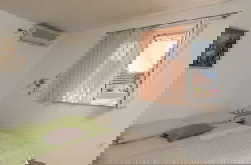 Foto 2 - Apartment Meet & Greet- Studio Apartment With Terrace and Sea View