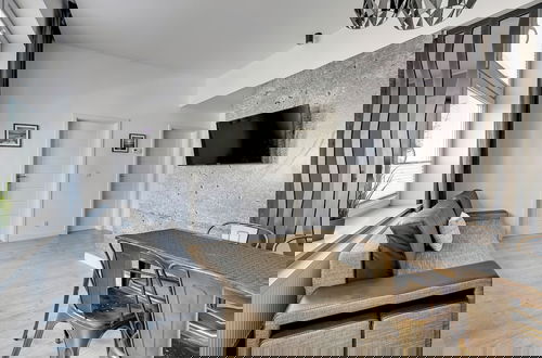 Foto 3 - Loft by Grand Apartments