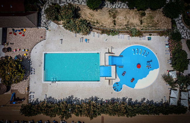 Bungalow in Caorle With Garden Furniture - Foto 8