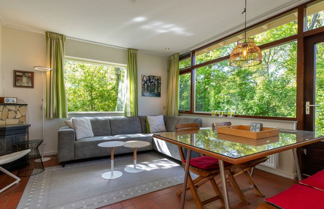 Bungalow Near Dutch Beach With Garden - Photo 17