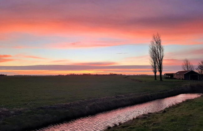 Modern House With a Beautiful View of Friesland - Foto 32