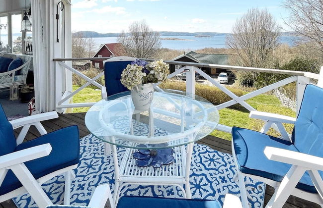 4 Star Holiday Home in Uddevalla - Foto 1