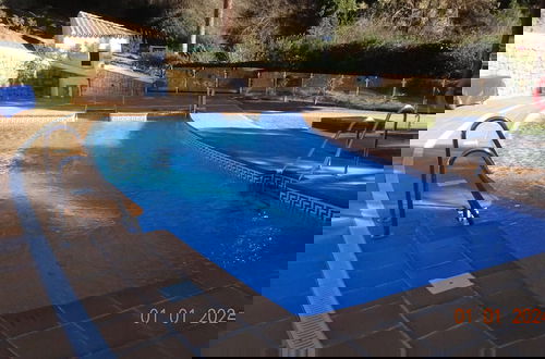 Photo 17 - Elviria 2-bed Apt, Sleeps 4, Pool, 20m to Beach