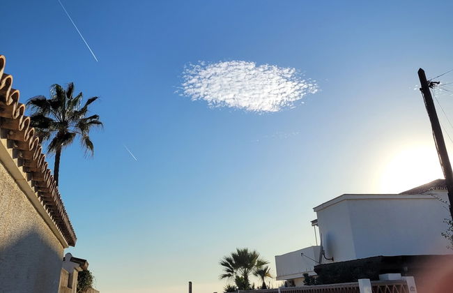 Elviria 2-bed Apt, Sleeps 4, Pool, 20m to Beach - Foto 19