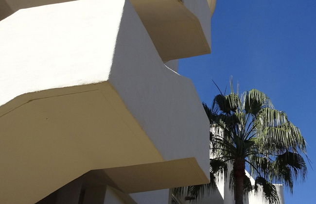 Elviria 2-bed Apt, Sleeps 4, Pool, 20m to Beach - Foto 29