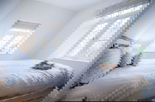 Photo 8 - Park Place - 2 Bedroom Apartment - Tenby
