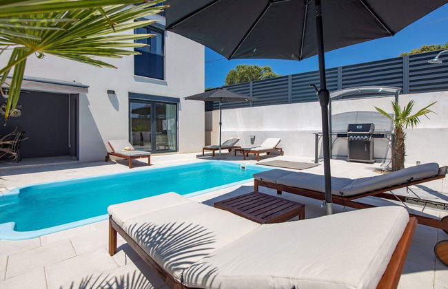 Modern Holiday House Jadranka With Pool - Foto 20