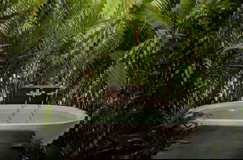 Foto 17 - Earthship Ubud Eco Villa