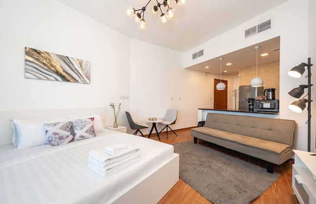 Luxury StayCation - Al Jawhara Tower Studio Apt in the Heart of Dubai - Foto 5