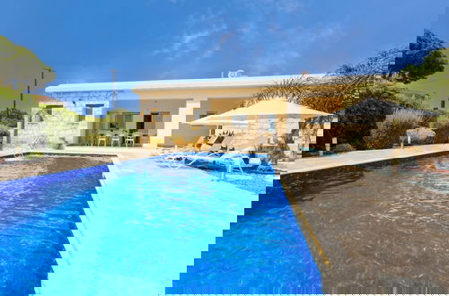Foto 1 - Villa Elite in Drouseia