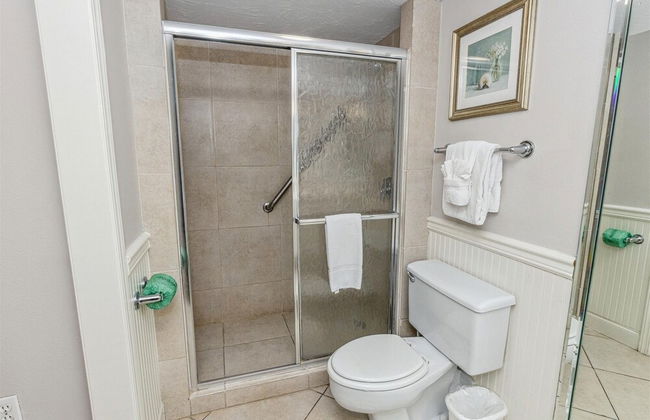 Shoreline Towers 1063 2 Bedroom Condo by RedAwning - Photo 19