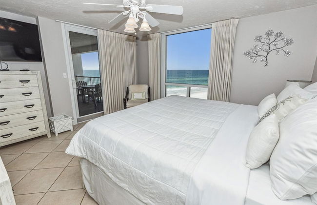 Shoreline Towers 1063 2 Bedroom Condo by RedAwning - Photo 7