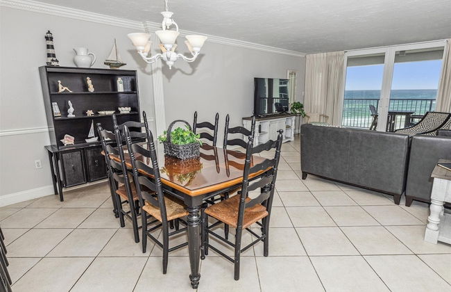 Shoreline Towers 1063 2 Bedroom Condo by RedAwning - Photo 24
