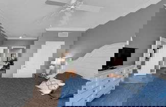 Foto 3 - Grandview East 502