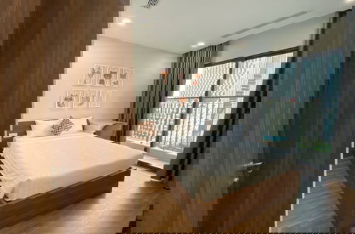 Foto 5 - Asahi Luxstay - Golden Park Apartments