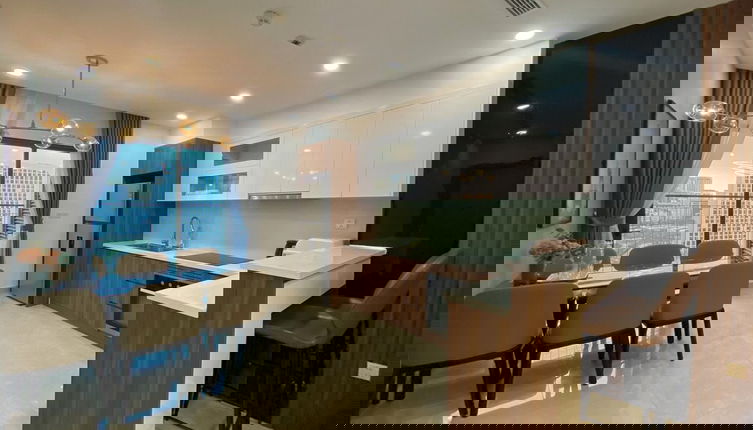 Foto 1 - Asahi Luxstay - Golden Park Apartments