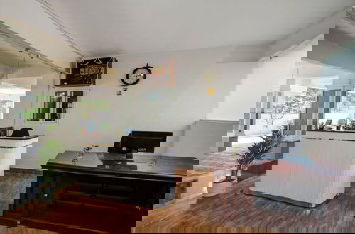 Foto 3 - iROOMZ Fusion Inn Suites