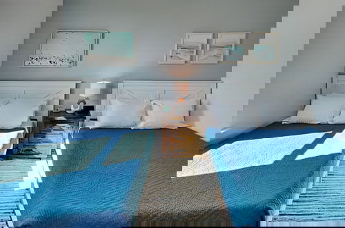 Photo 15 - Pointe of View