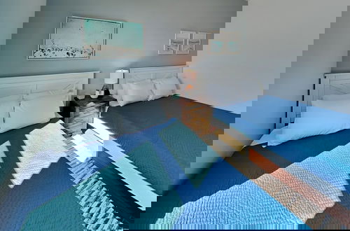 Photo 17 - Pointe of View
