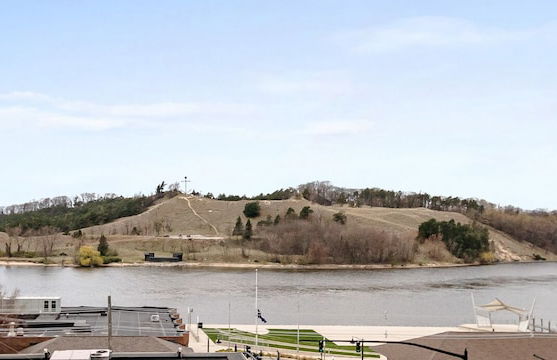 Luxurious 2BDR Loft-Condo Grand Haven 12 - Photo 22