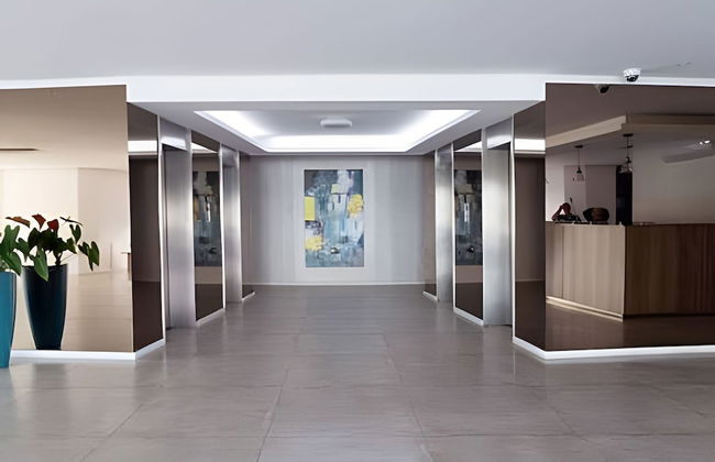 Oceana Suites Torre Marina - Photo 2