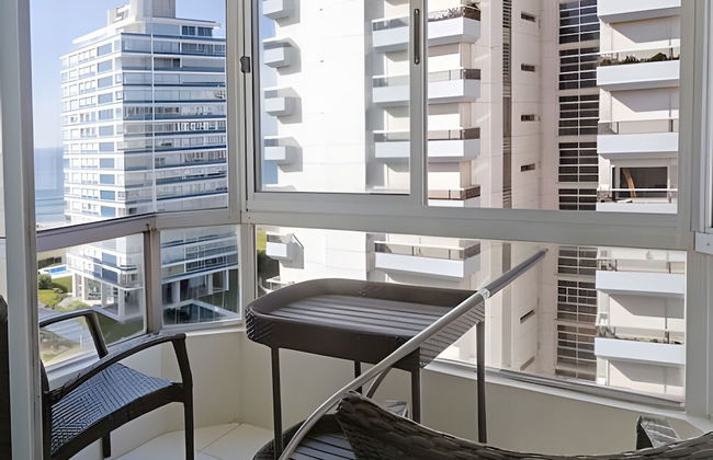 Oceana Suites Torre Marina - Photo 30