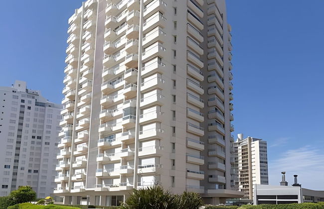 Oceana Suites Torre Marina - Photo 37