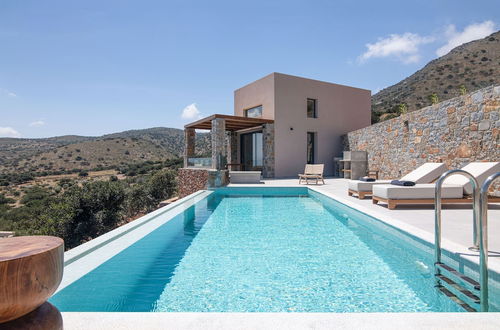 Photo 3 - Ninemia Villa III in Crete