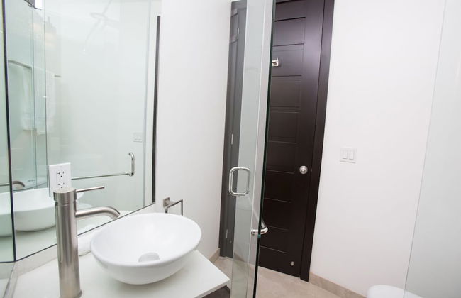 Bella Luna Beach House #64708 - Photo 7