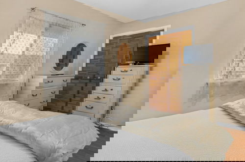 Foto 8 - Pet-friendly Townhouse, 11 Pools, Tennis Courts, & a Short Walk to the Beach!