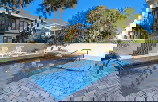 Foto 1 - Gulf Side and 2 Minutes to the Beach w/ Private Pool + Beach Chairs & Bikes
