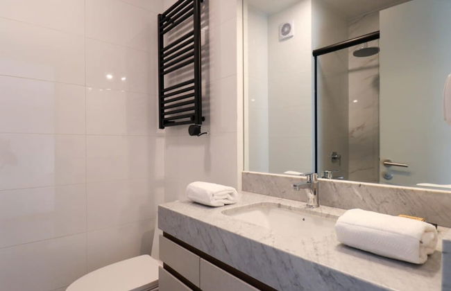 w Captivating 1BR in Miraflores - Foto 18