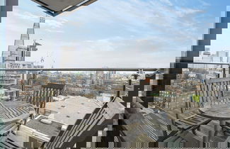 Foto 2 - Borough Flat With City Views by Underthedoormat