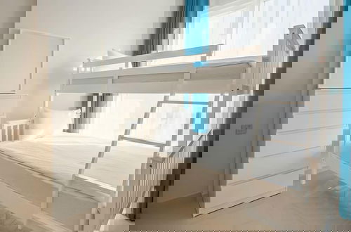 Foto 1 - Elegant 2BRApt In Damac Hills 2