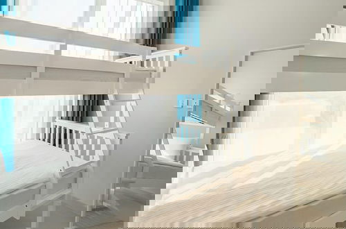 Foto 4 - Elegant 2BRApt In Damac Hills 2