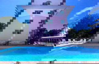 Foto 1 - Modern Apartment With big Pool - Beahost