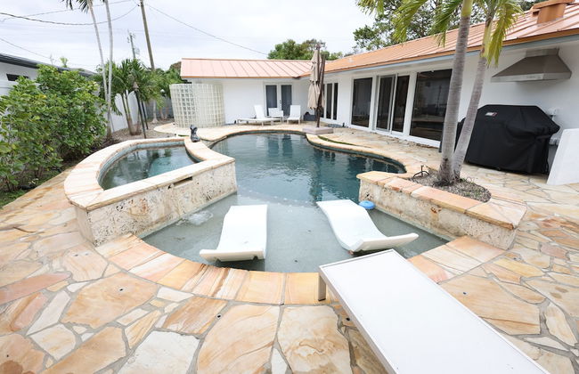 Lux Pool and Spa - Foto 13