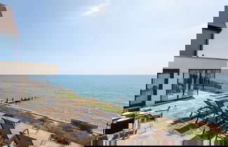 Photo 1 - The Sea House - Ultimate Seafront Living Sunsets